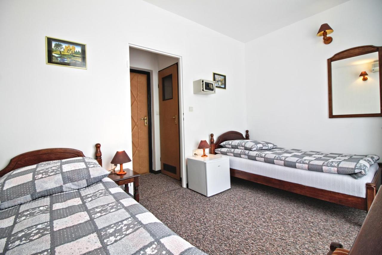 Motel Na Zbojeckiej Skawa Εξωτερικό φωτογραφία